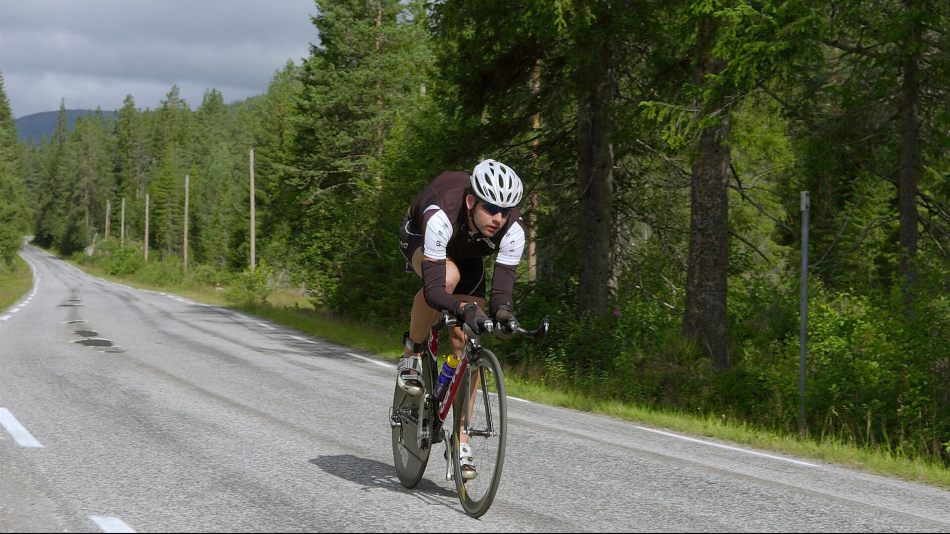 赖斯单骑闯关，莱比锡防线在委内瑞拉风暴中彻底崩解