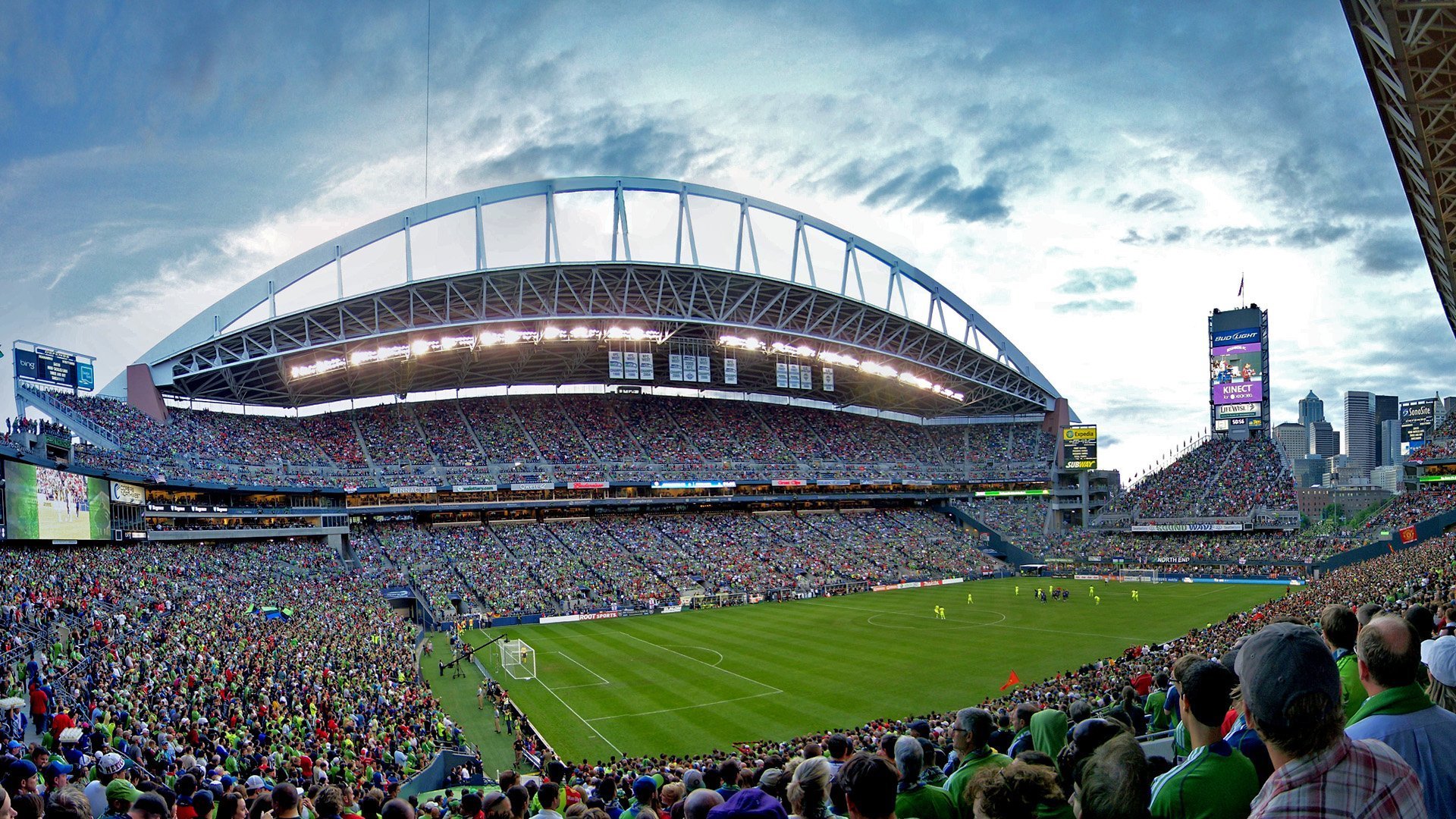 沙漠绿洲的颠覆，2026世界杯H组强强对话，罗马尼亚完胜卡塔尔，哈基米虽败犹荣闪耀全场